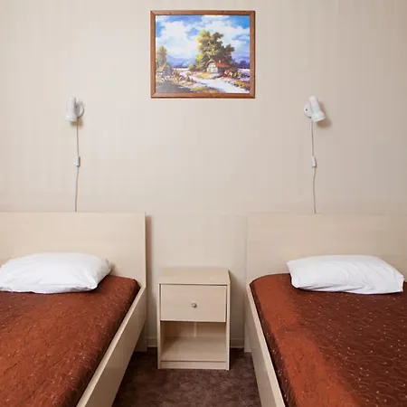 Eurohotel Hostel *