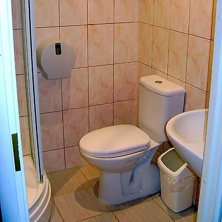 Eurohotel Vandrerhjem Maardu